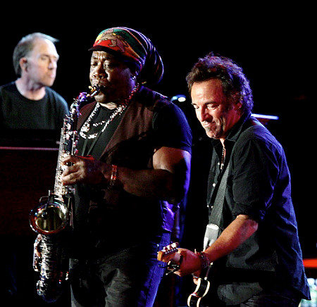 bruce springsteen clarence clemons. Clarence Clemons Dies from